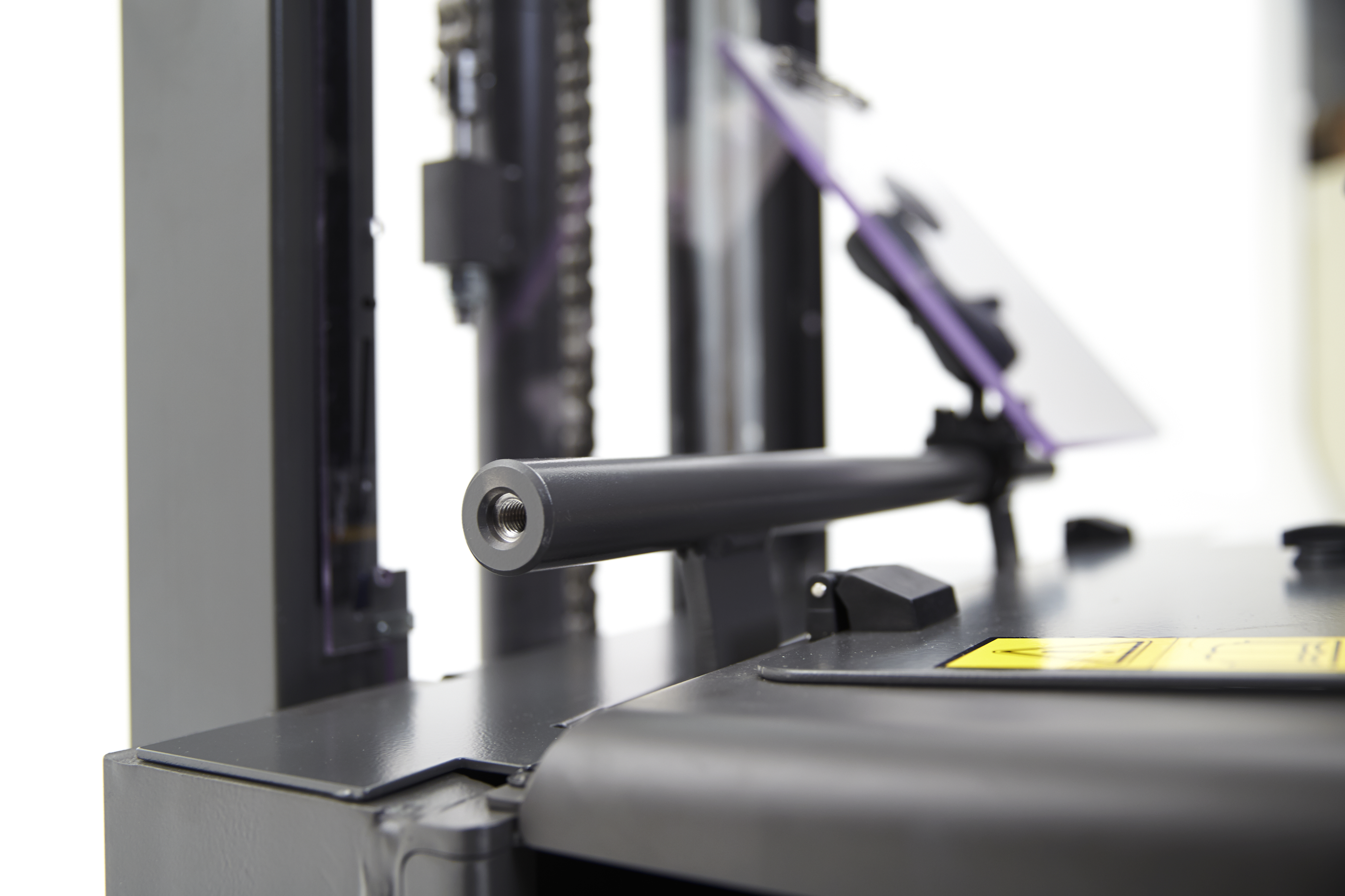 Equipment bar